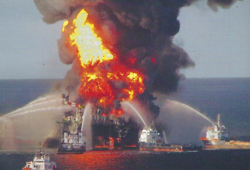 Explosion plateforme pétrolière Etats-Unis 2009 ; Livre scolaire 2016 p.280